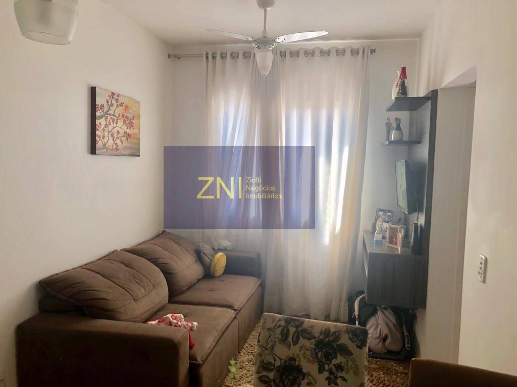 Apartamento à venda com 2 quartos, 45m² - Foto 2