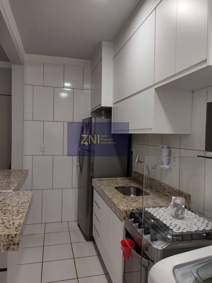 Apartamento à venda com 2 quartos, 49m² - Foto 4