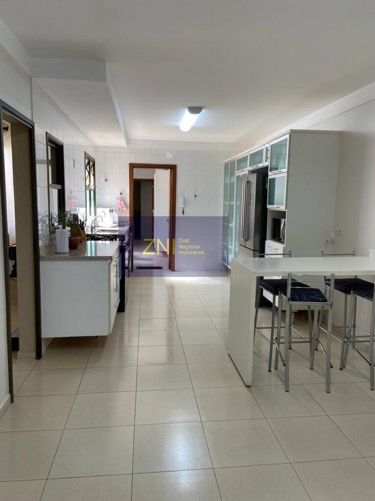 Apartamento à venda com 3 quartos, 265m² - Foto 7