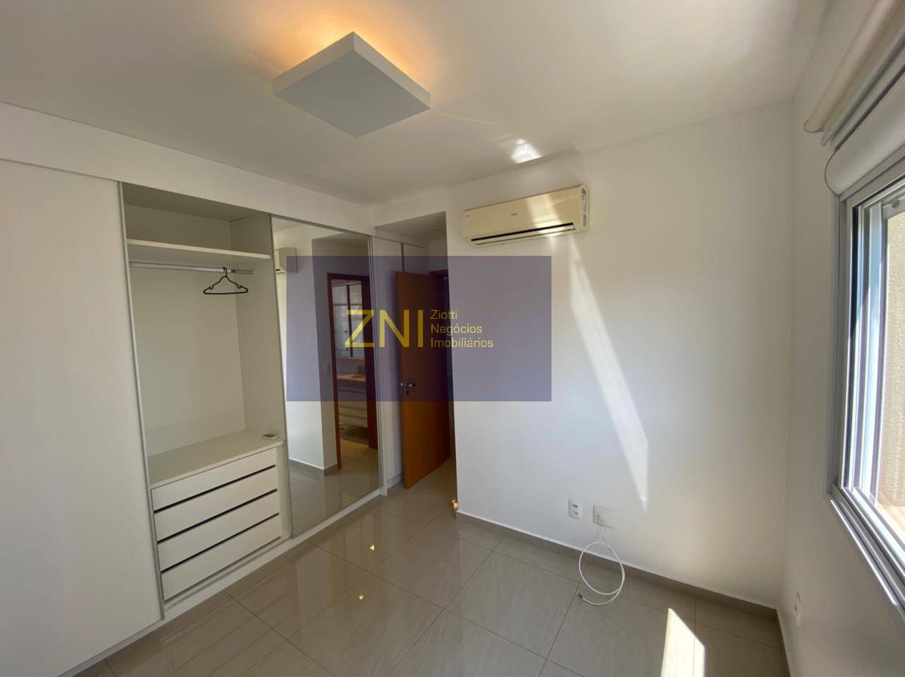 Apartamento à venda com 3 quartos, 265m² - Foto 13