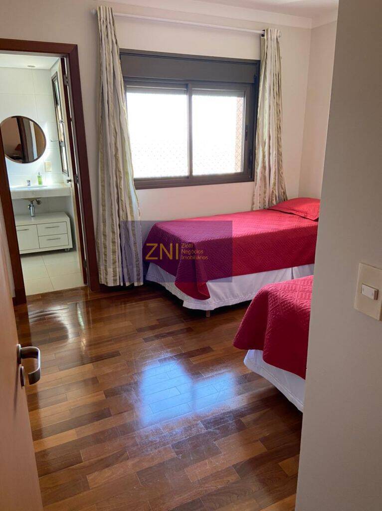 Apartamento à venda com 3 quartos, 265m² - Foto 19