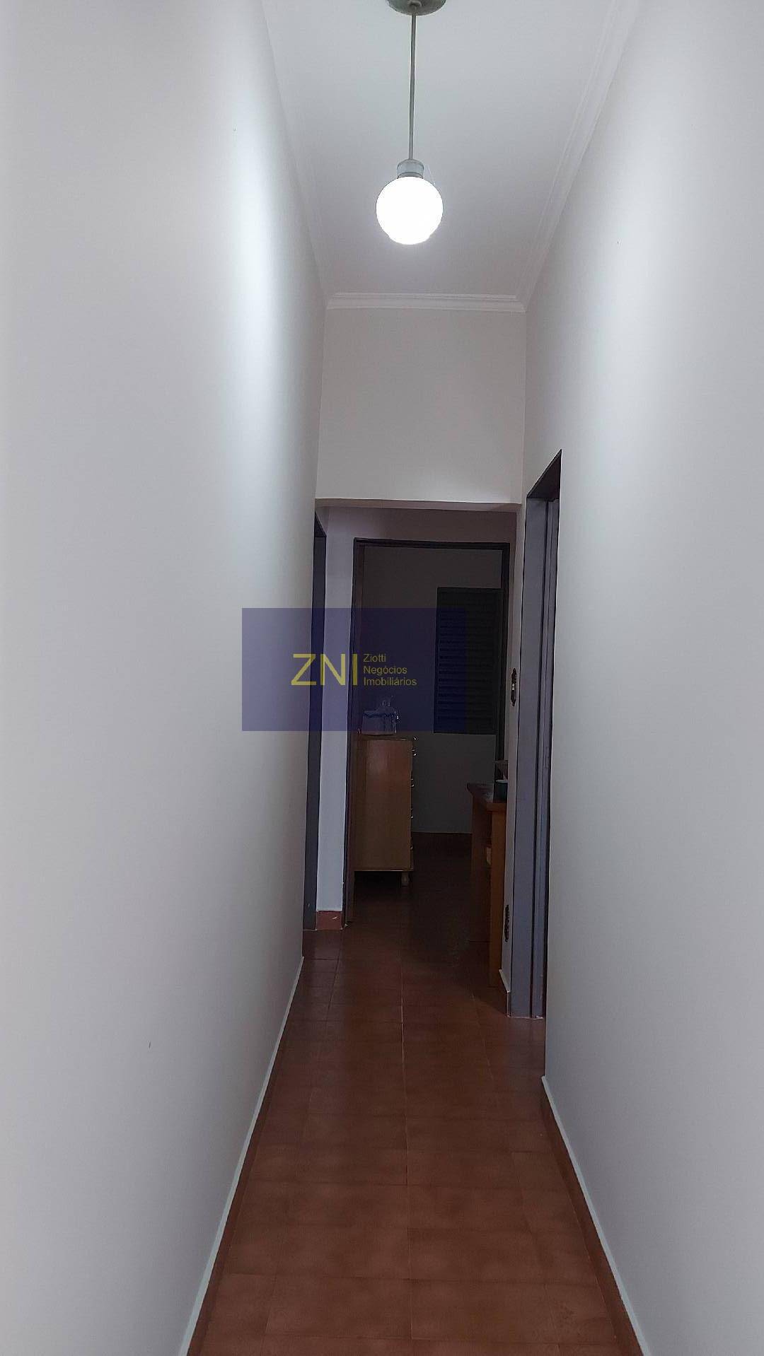 Casa à venda com 3 quartos, 280m² - Foto 11