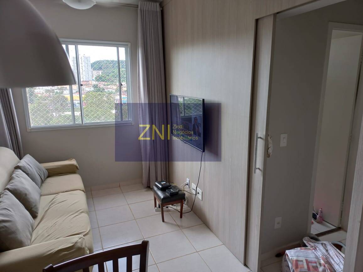 Apartamento à venda com 2 quartos, 45m² - Foto 3