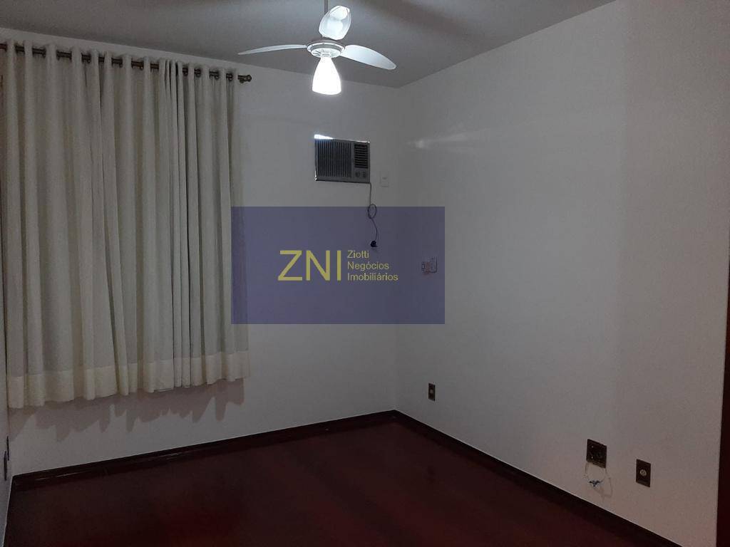 Apartamento à venda com 3 quartos, 129m² - Foto 13