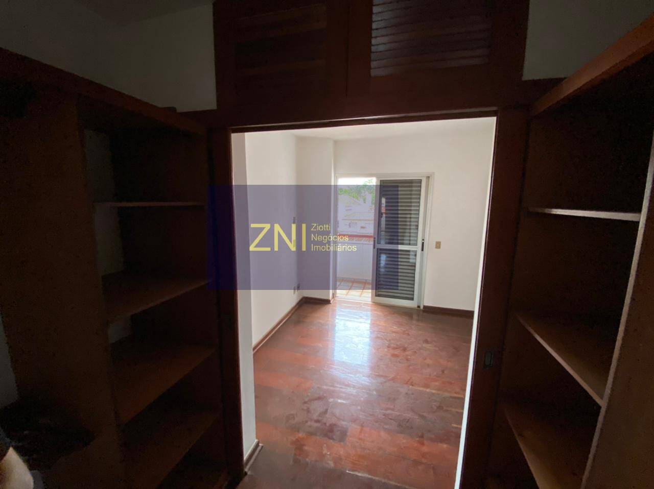 Apartamento à venda com 3 quartos, 122m² - Foto 10