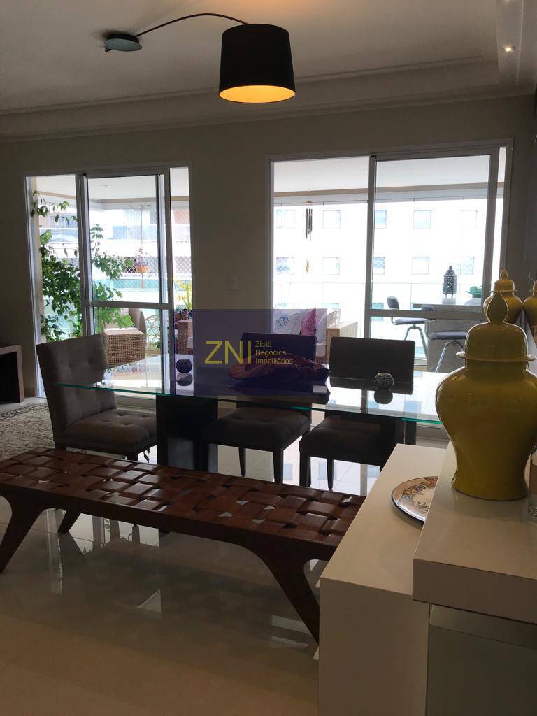 Apartamento à venda com 3 quartos, 135m² - Foto 3