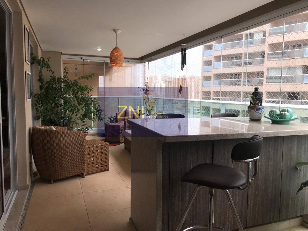 Apartamento à venda com 3 quartos, 135m² - Foto 5