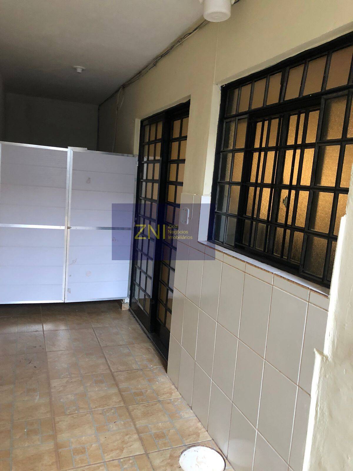 Casa à venda com 5 quartos, 234m² - Foto 19