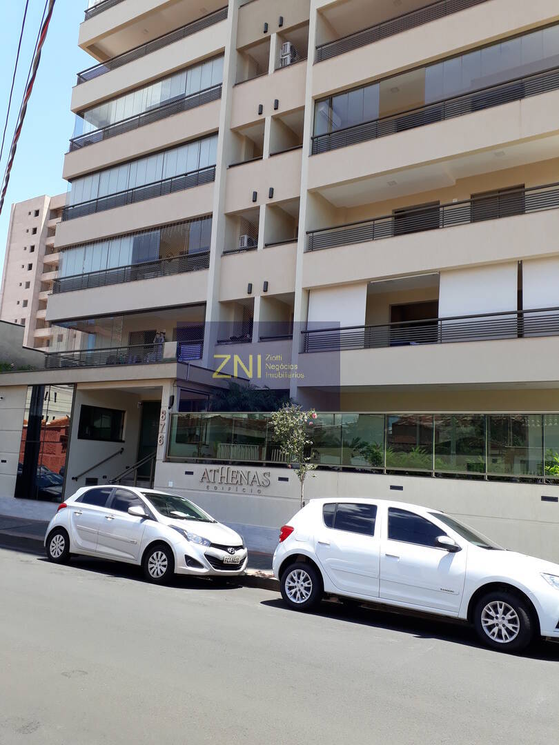 Apartamento à venda com 3 quartos, 118m² - Foto 1