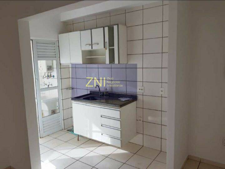 Apartamento à venda com 2 quartos, 67m² - Foto 4