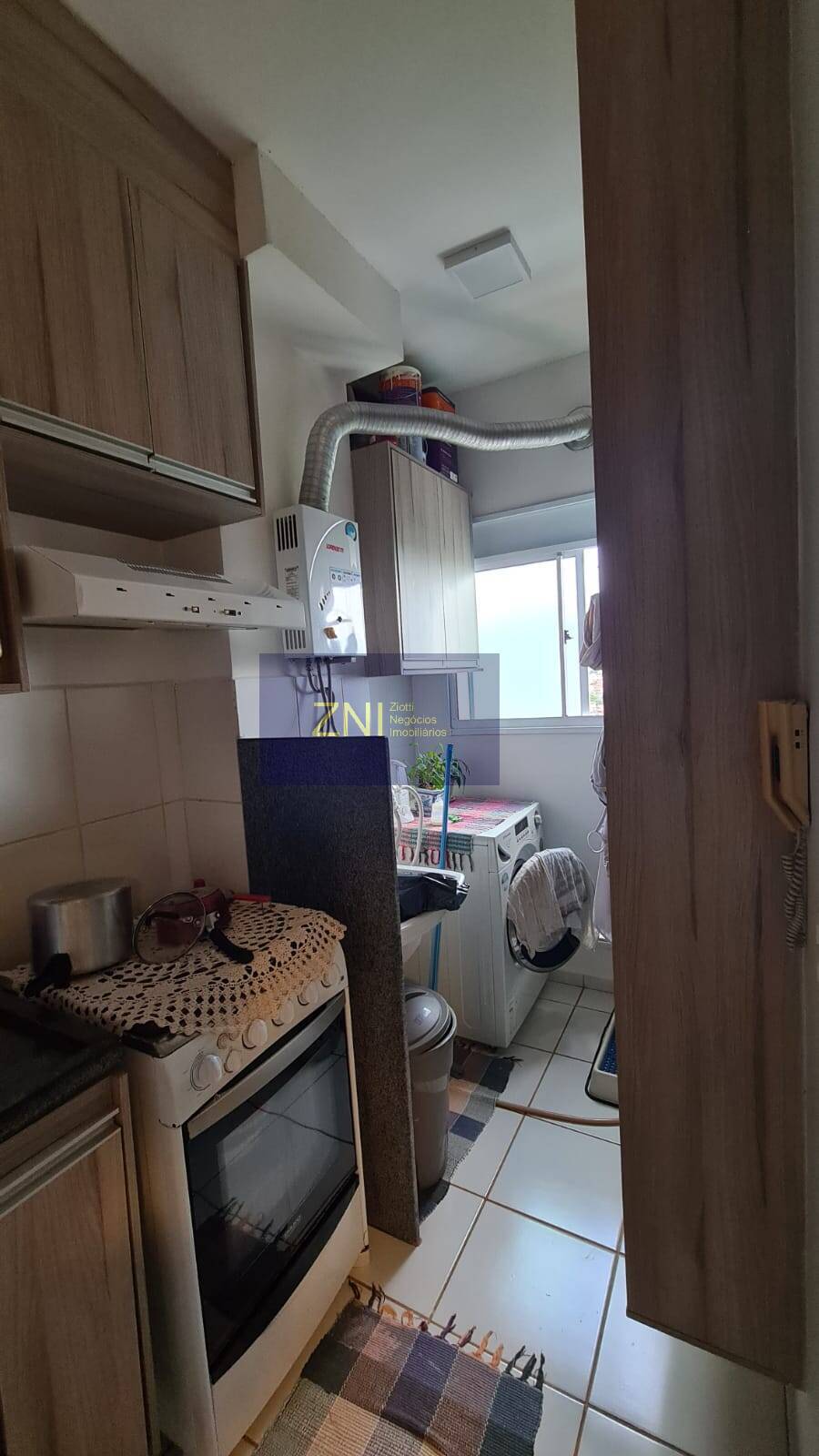 Apartamento à venda com 2 quartos, 45m² - Foto 7