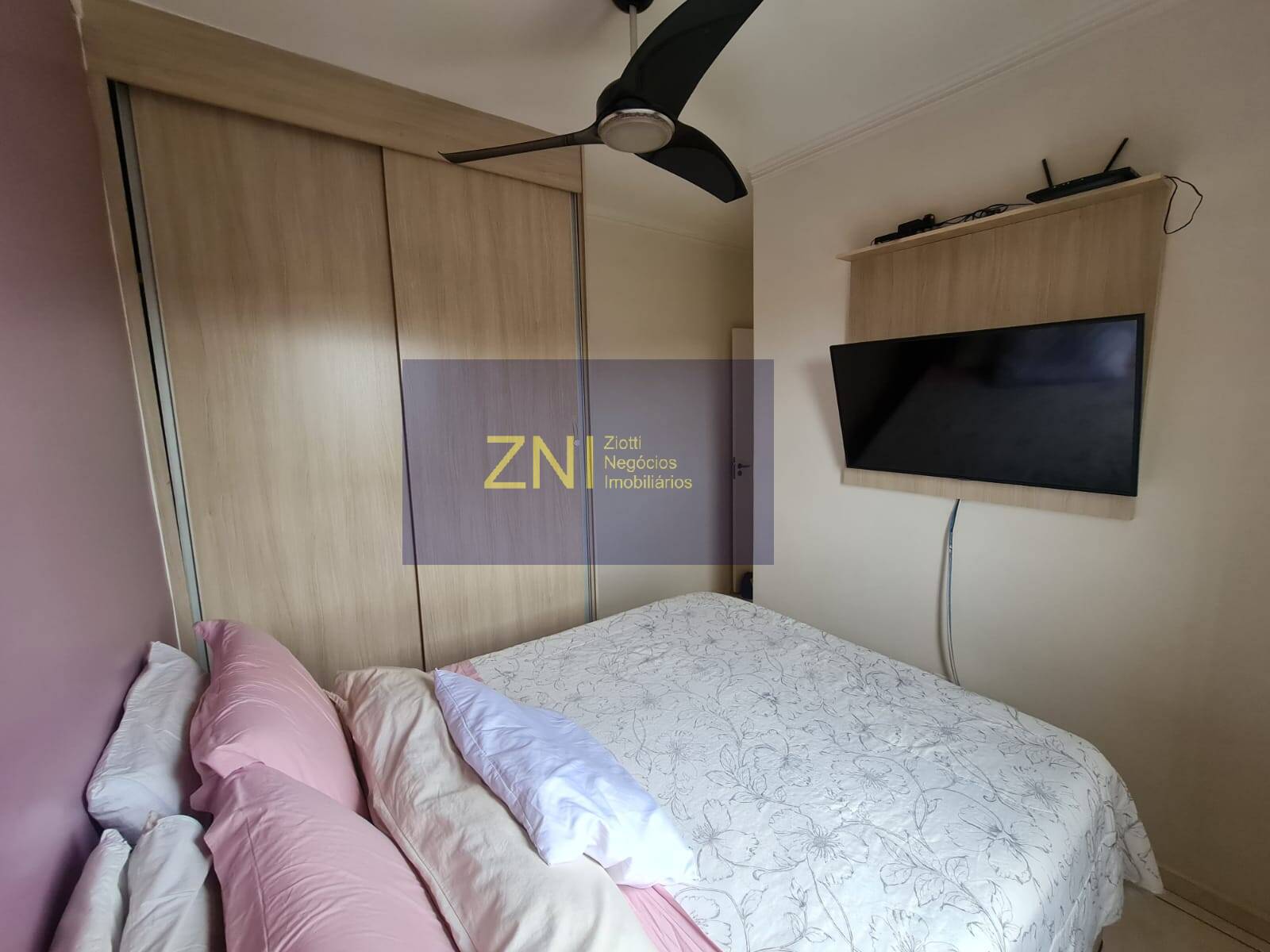 Apartamento à venda com 2 quartos, 45m² - Foto 10