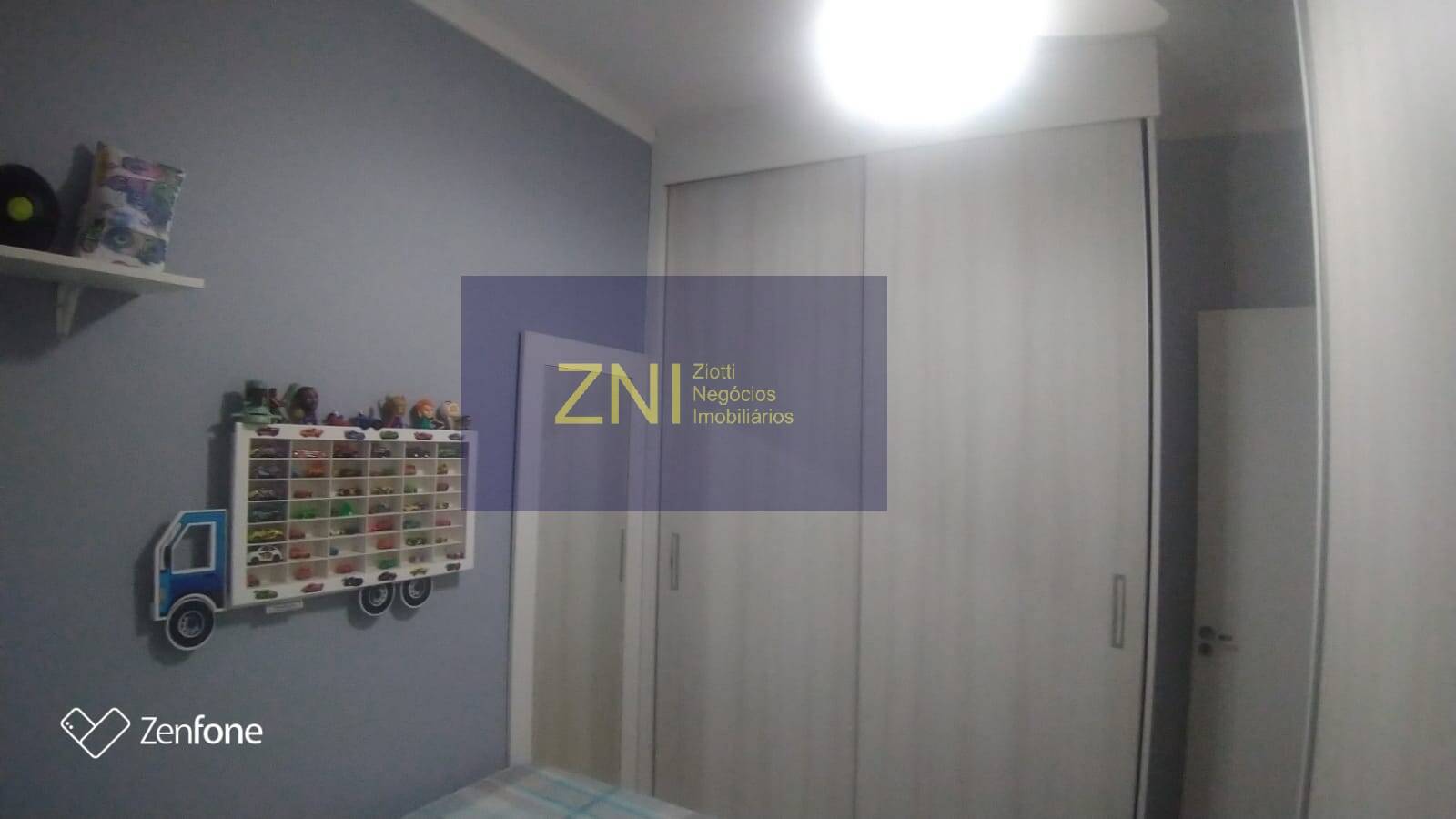 Apartamento à venda com 2 quartos, 45m² - Foto 12