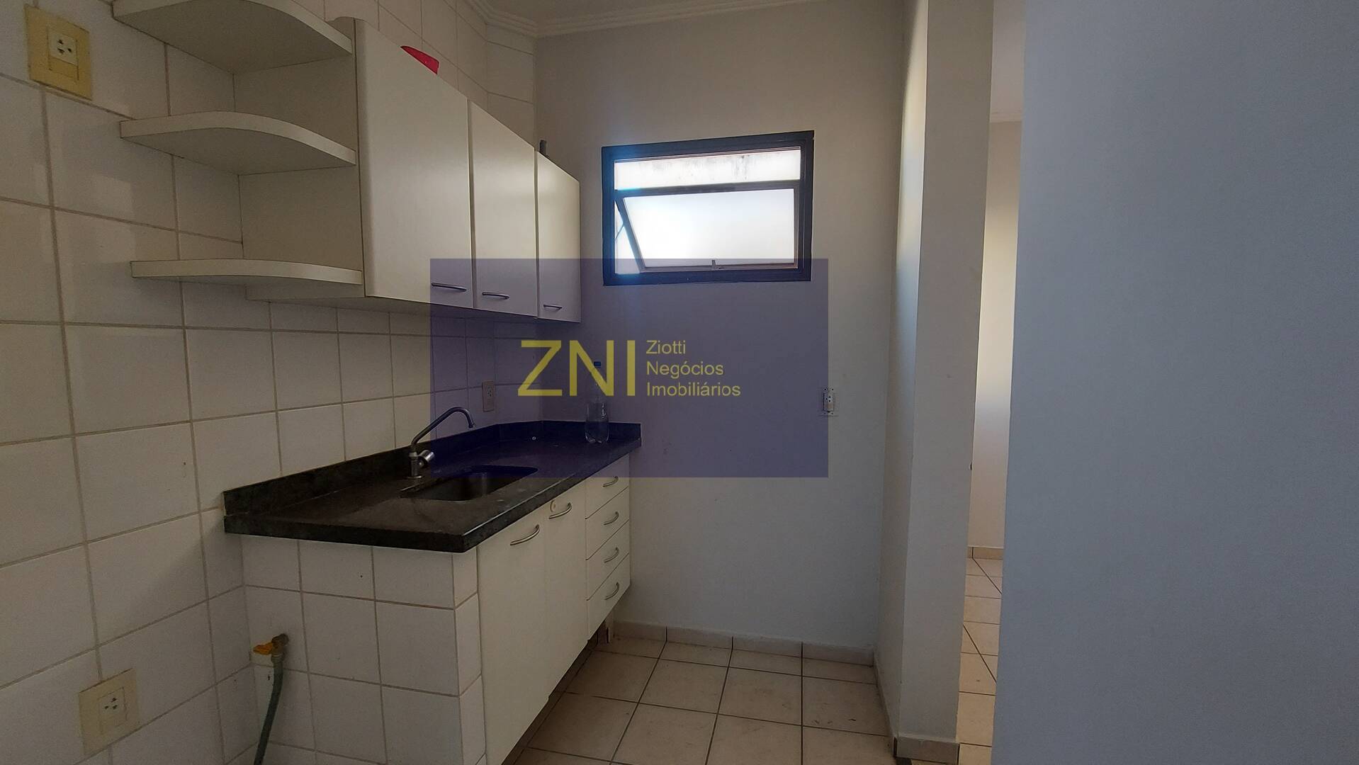 Apartamento à venda com 1 quarto, 37m² - Foto 8