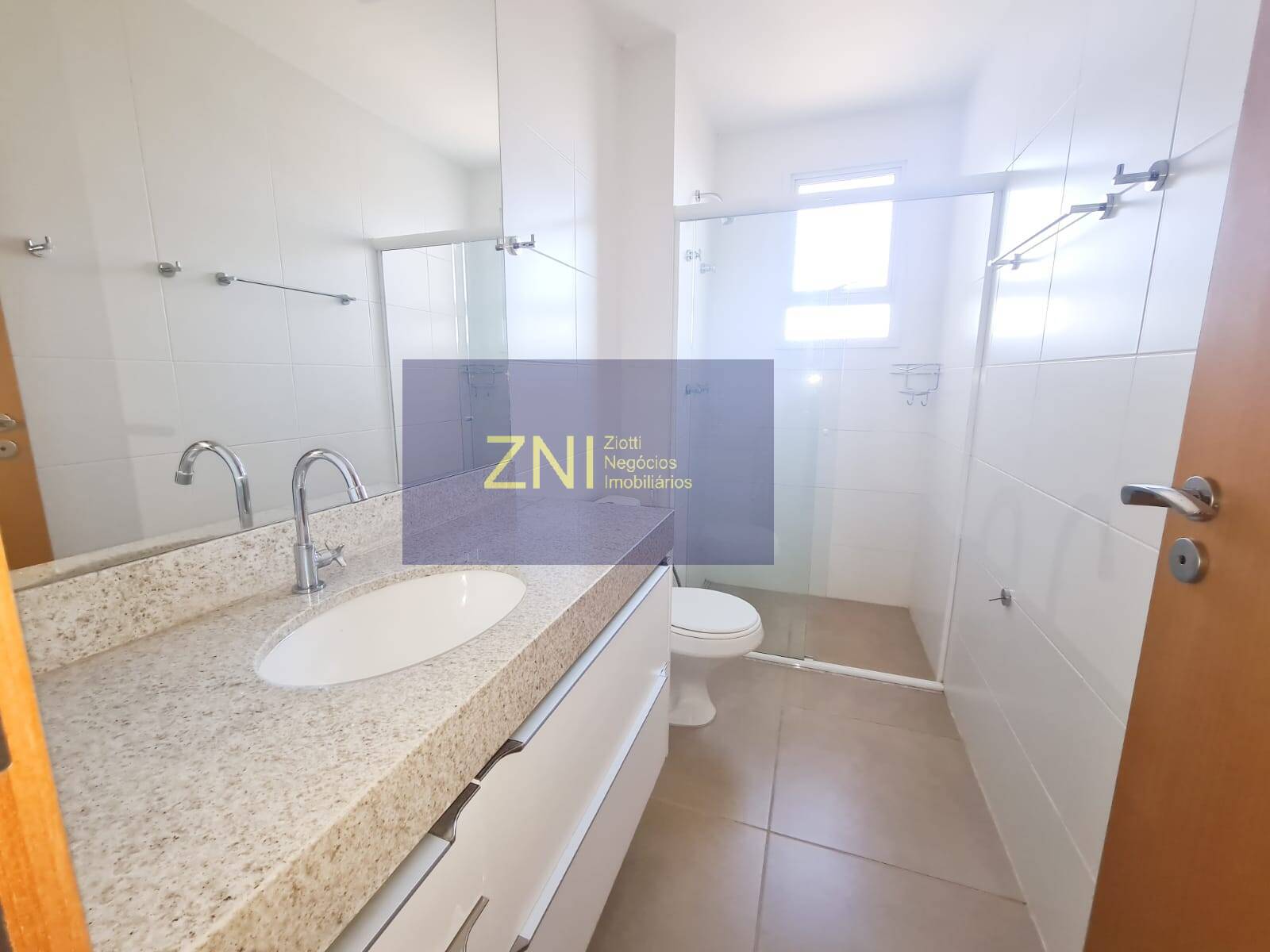 Apartamento à venda com 3 quartos, 172m² - Foto 13