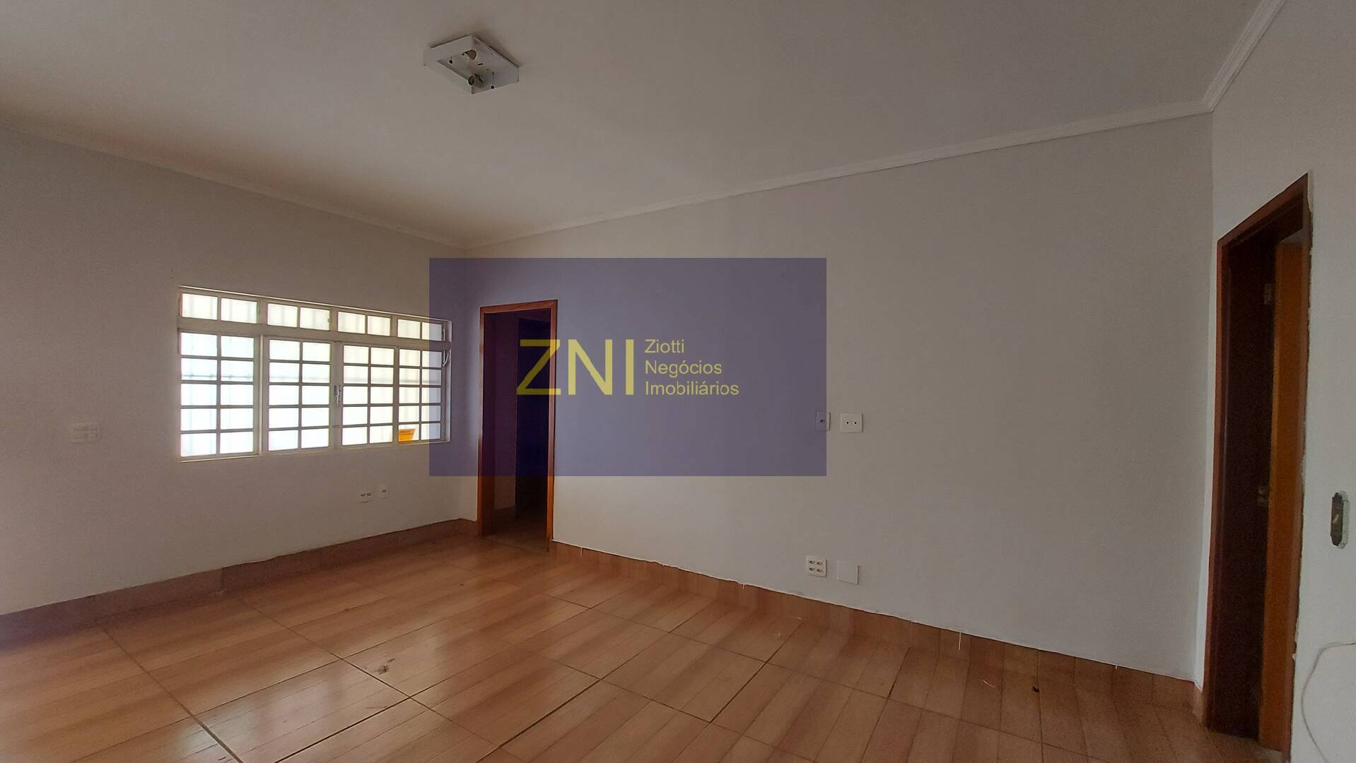 Casa à venda com 6 quartos, 351m² - Foto 5