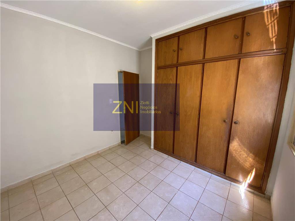 Casa à venda com 3 quartos, 270m² - Foto 6