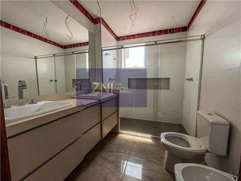 Apartamento à venda com 3 quartos, 196m² - Foto 12