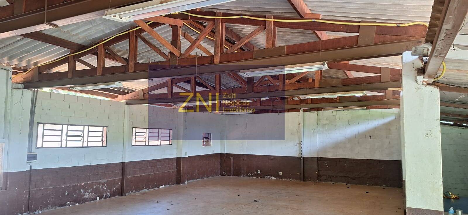 Fazenda à venda com 5 quartos, 4068m² - Foto 11