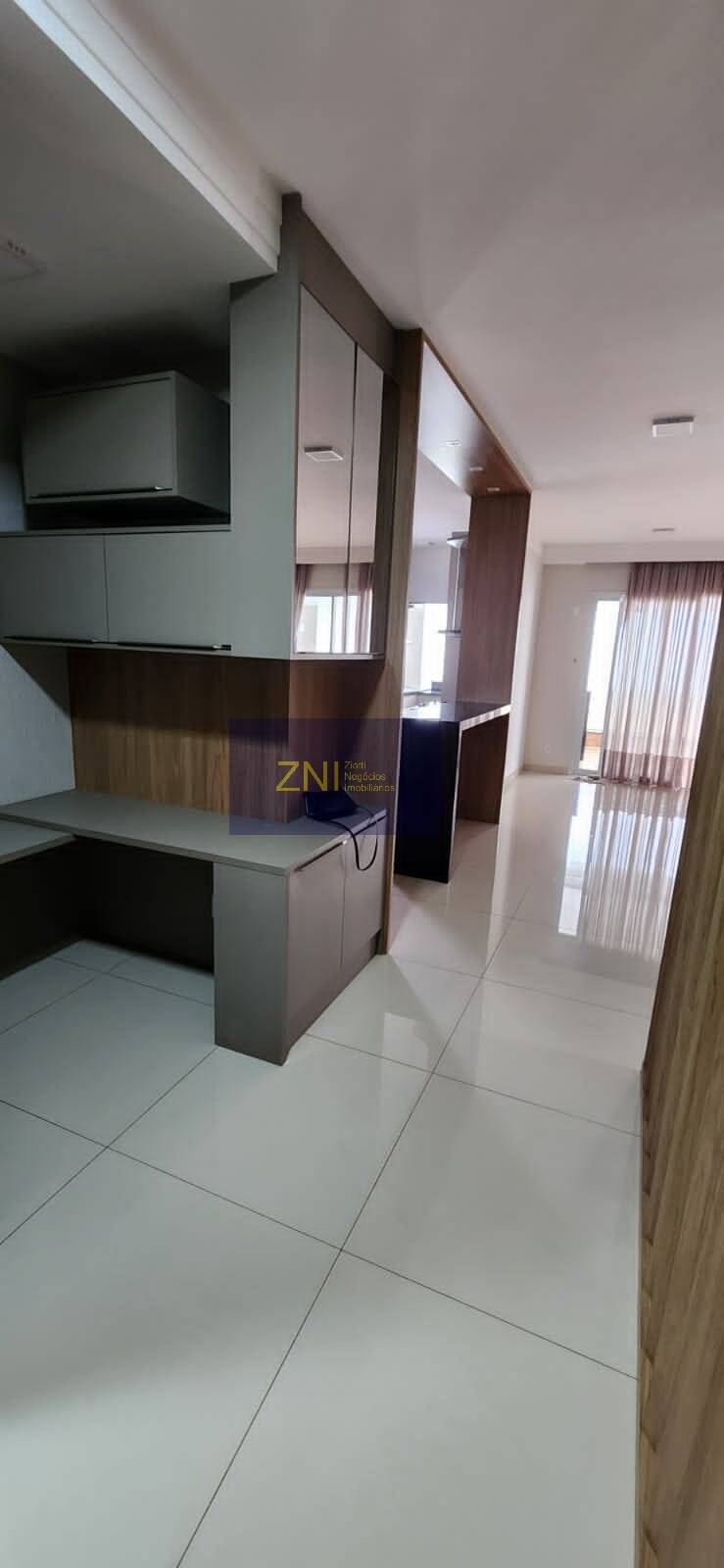 Apartamento à venda com 3 quartos, 195m² - Foto 7