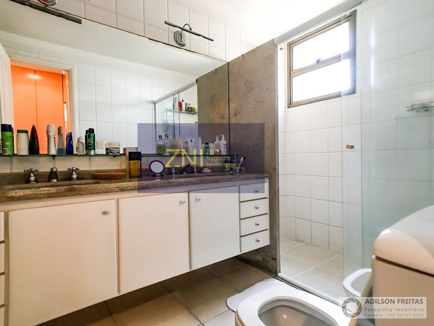 Apartamento à venda com 3 quartos, 200m² - Foto 9