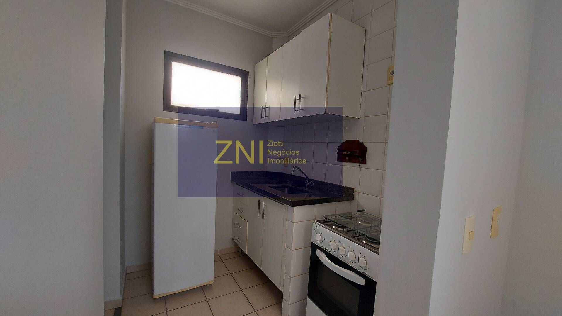 Apartamento à venda com 1 quarto, 37m² - Foto 7