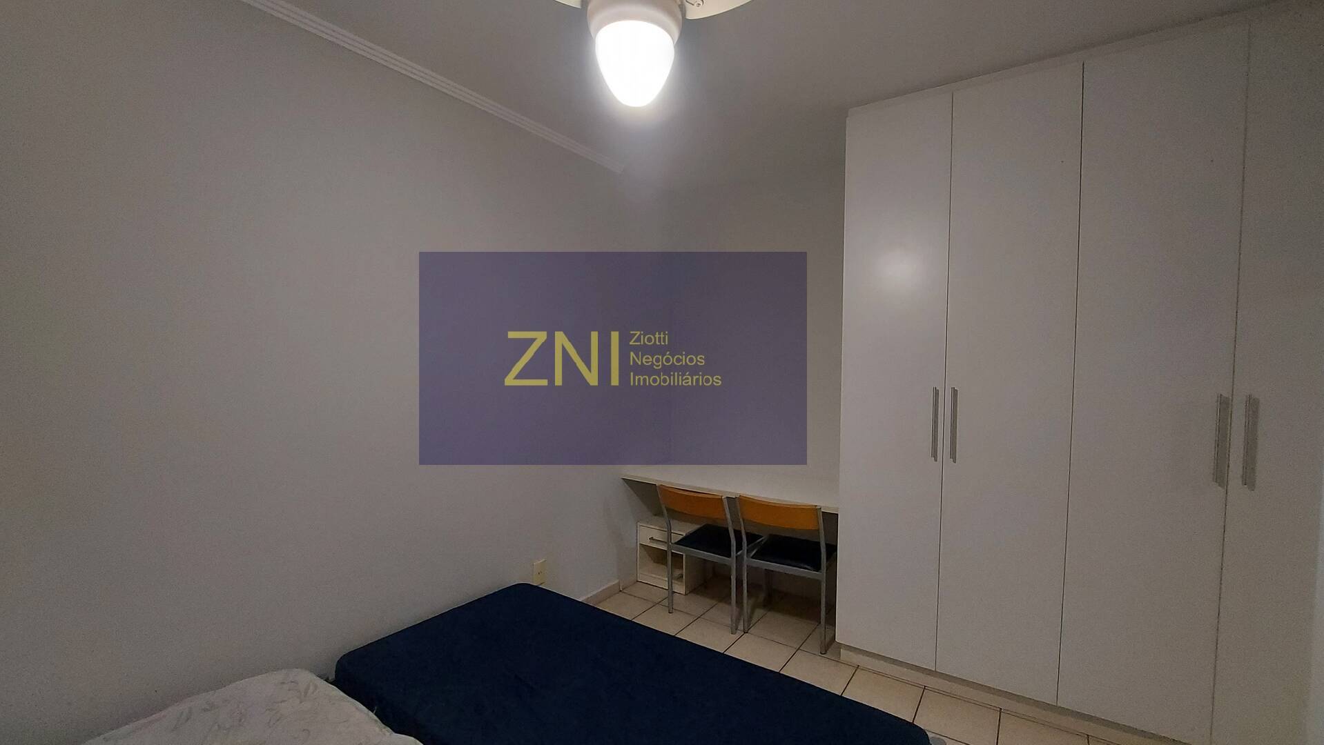 Apartamento à venda com 1 quarto, 37m² - Foto 11