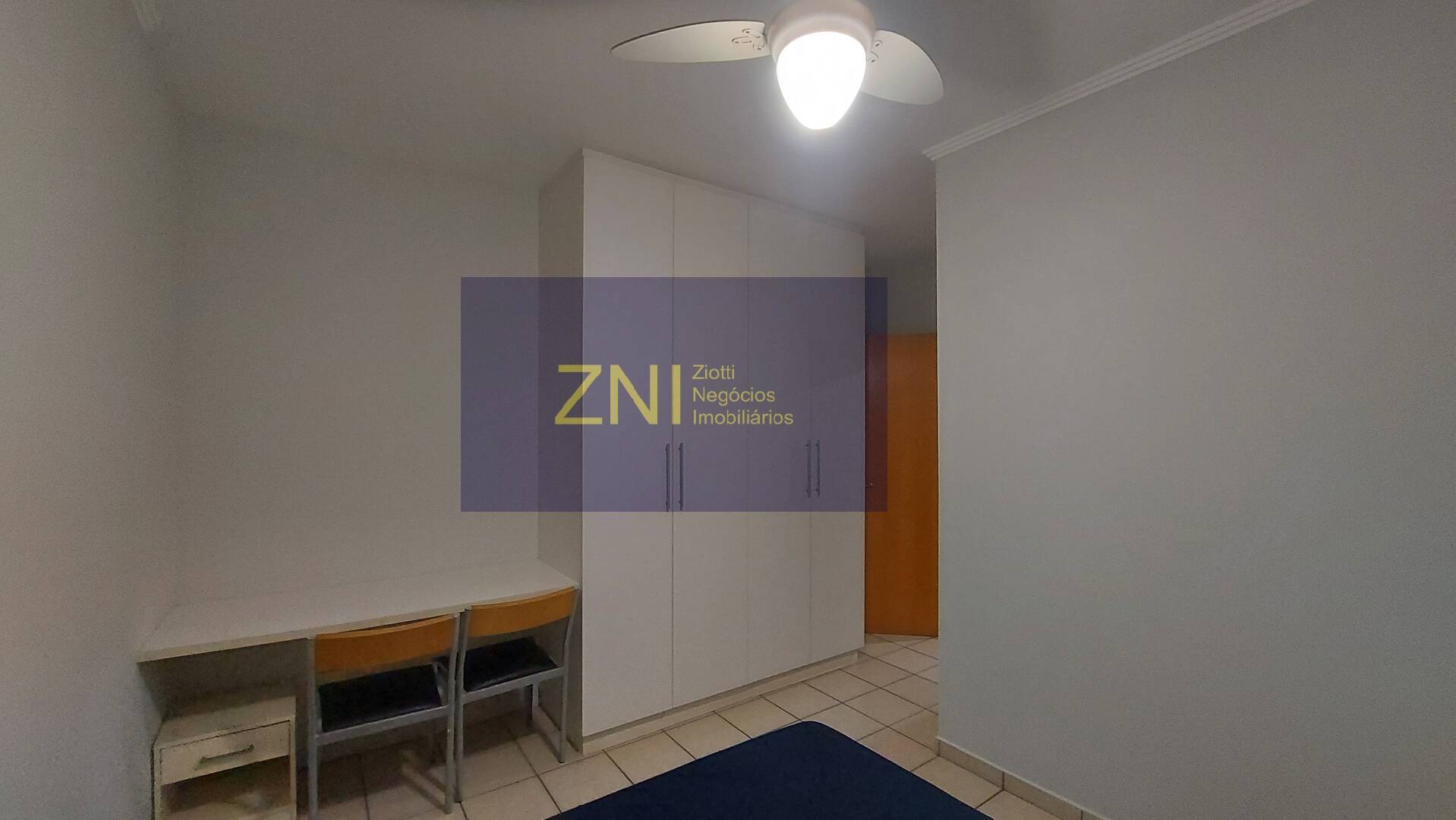 Apartamento à venda com 1 quarto, 37m² - Foto 9